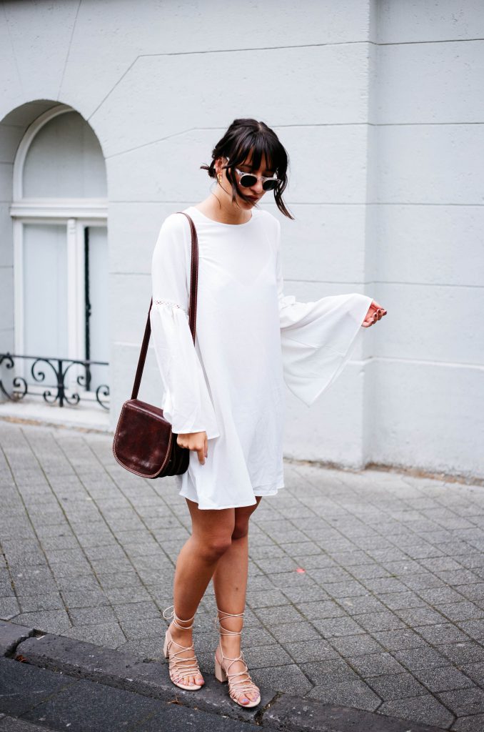 basicapparel-sophievandaniels-pettylavish-white-dress-blogger-streetstyle-aceandtate-mango-chloelookalikes-hair-10